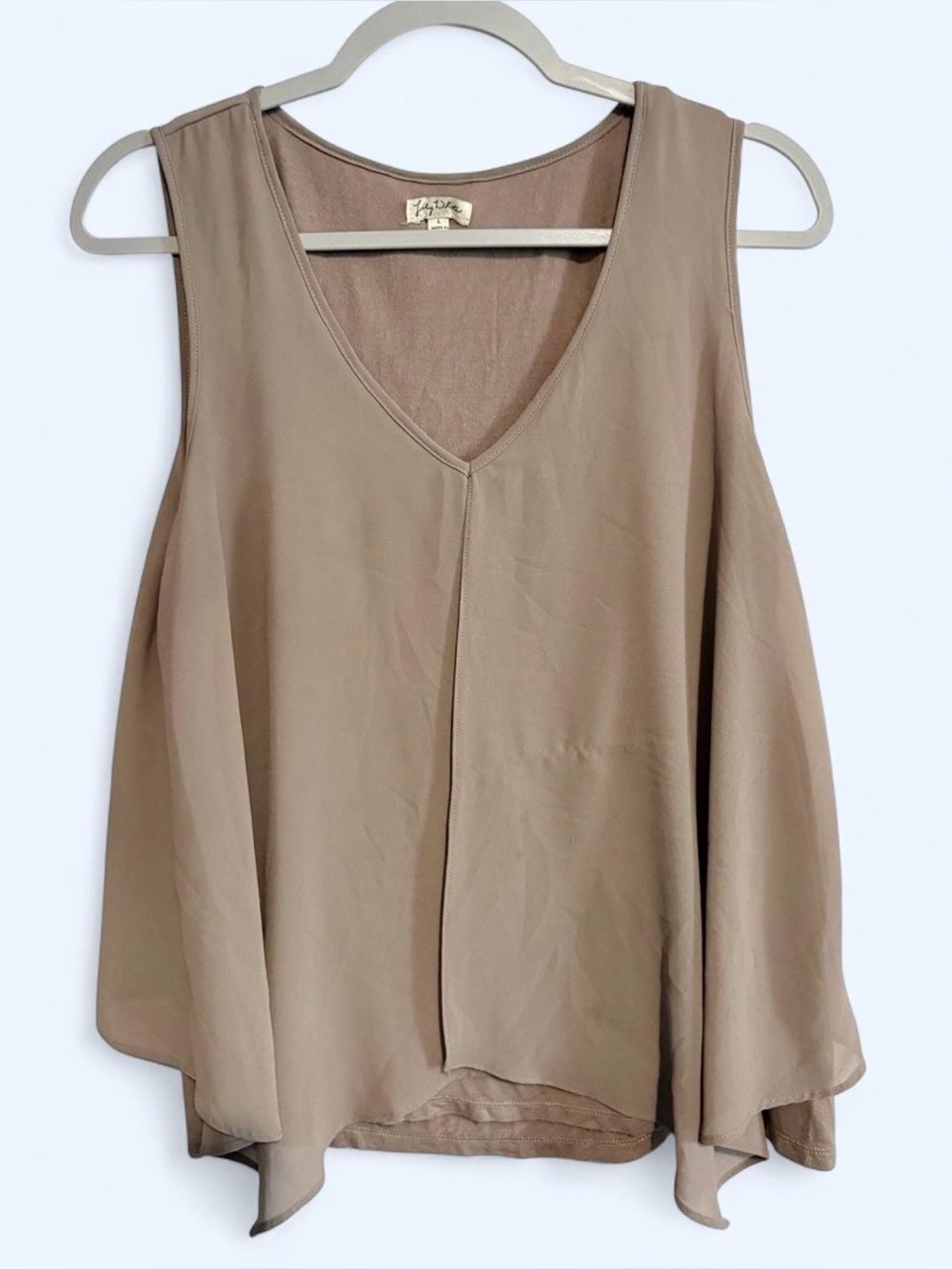 Lily White Lightweight Taupe V-Neck Sleeveless Top